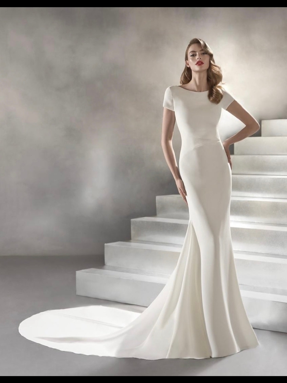 Pronovias Valeria Gown Size 4 Nwt